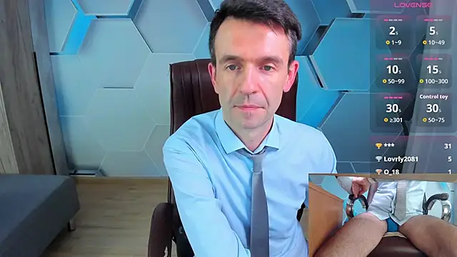 Živý XXX chat SteveTiger