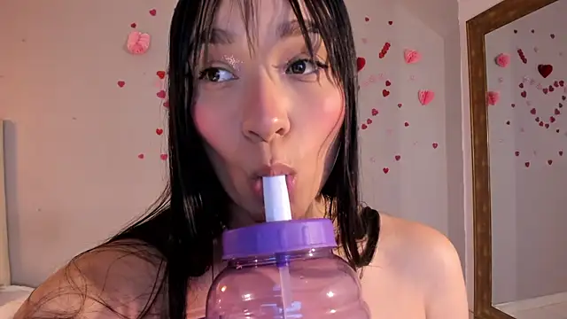 Maia_W10 Live XXX-Chat