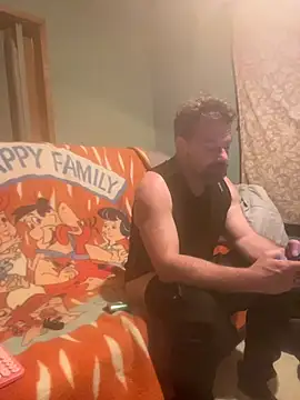 2Clouded4U2C: διαδικτυακό σόου στην κάμερα