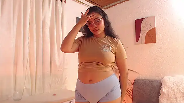 _Kim__M live XXX chat