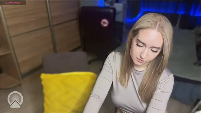 xxx_sandra_ Webcam Show