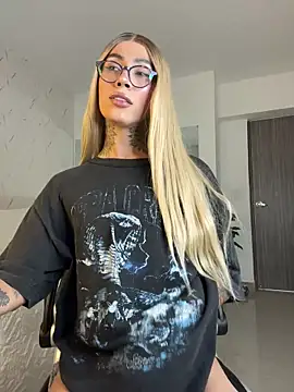 Онлайн чат XXX miss_tatiana_