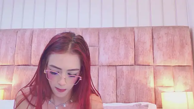 XXX chat uživo modela ScarlettFoox