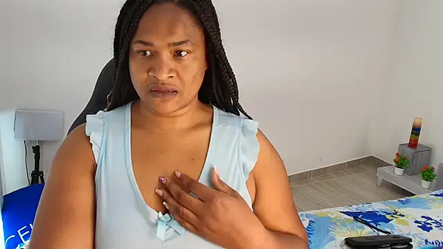 luxy_benet's Live XXX Chat