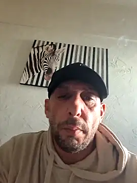 Valen_tinx19cm – webcam-show