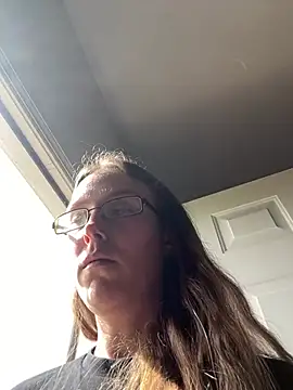 AsleepInEden Show Webcam