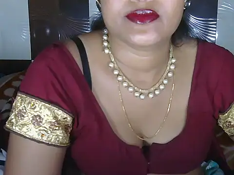hotee_bhabi 网络视讯表演