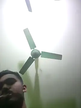 Show Webcam de mahadakha78