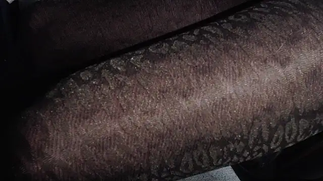 Nylonplay1: διαδικτυακό σόου στην κάμερα