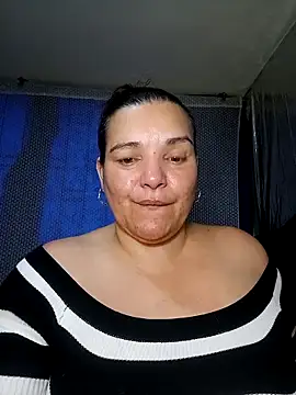 Zuleyka_69's Live XXX Chat