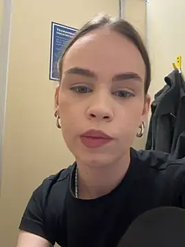 Street_young Chat XXX live