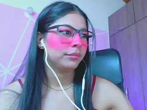_ALLYSON18_ élő XXX-chatje