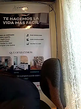 Valentina--1 Chat XXX live