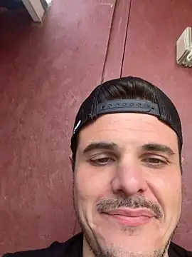 Millennialcum – Kamerová šou