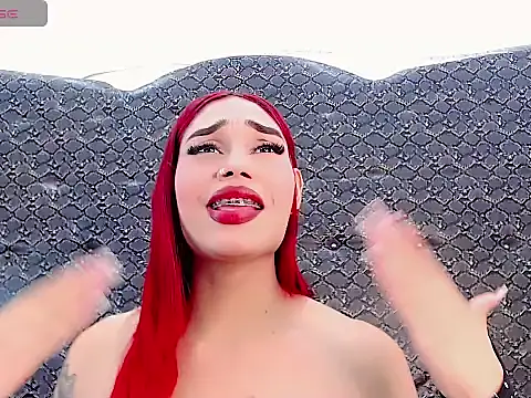 Show modela Salome_bichtxx na web-kameri