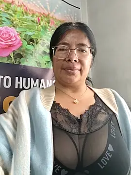 __valentina18 Chat XXX live