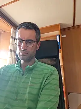 peterexpose webkamerás műsora