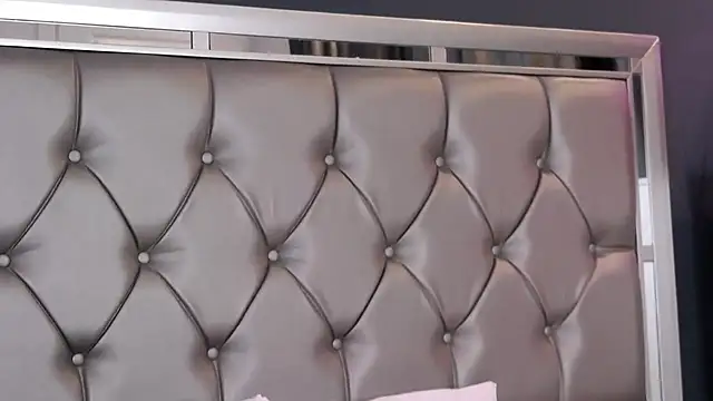 MayaHale's Live XXX Chat