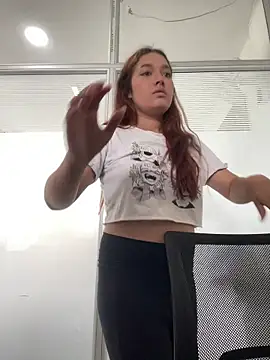 Chat XXX ao vivo de Emily_Harpeer