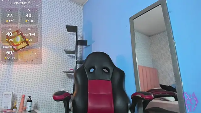 KAROLAGREY's Live XXX Chat