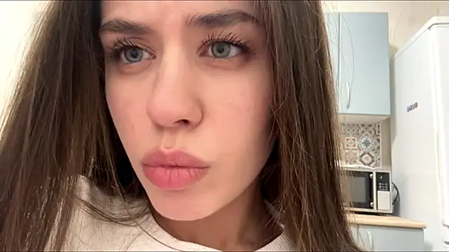 LypsiXo – webcam-show