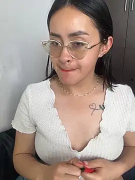 Anni_RoseのライブXXXチャット