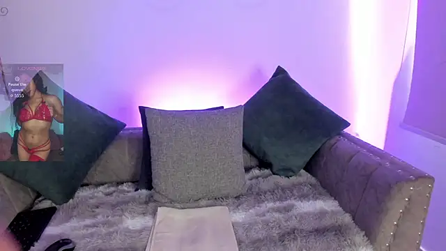 แชท XXX สดของ Niina26