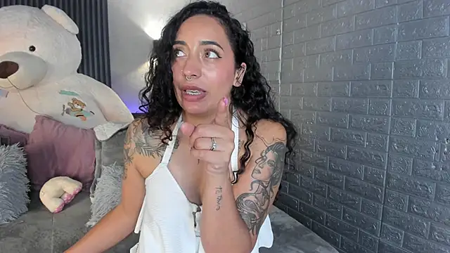 Živý XXX chat Magic_ivone