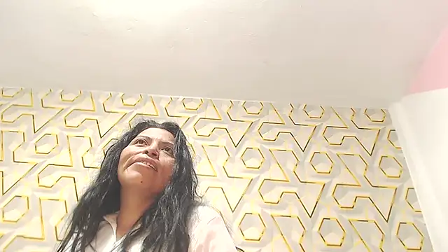 Živý XXX chat Tatty--Brown