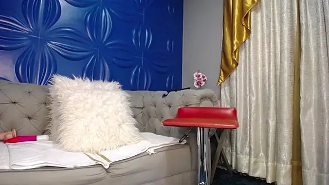 Chat XXX en directo de JolieDuvalle