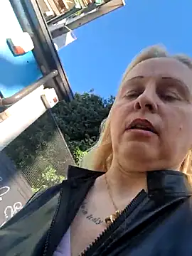 XXX chat uživo modela martachatte