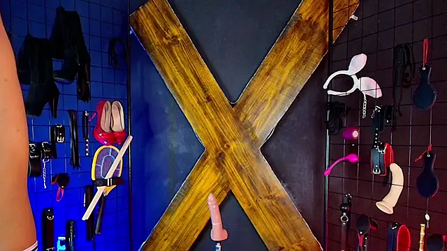 โชว์เว็บแคมของ Magnus_bdsm