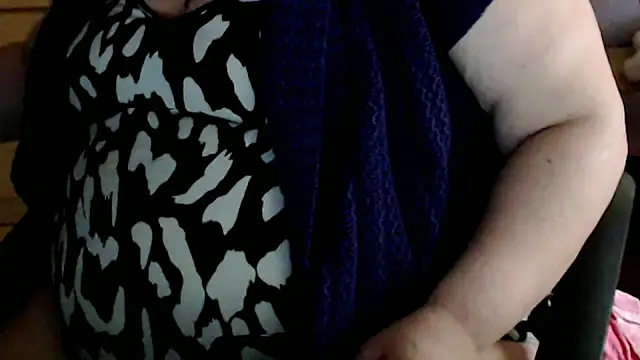 Онлайн чат XXX mayasmith