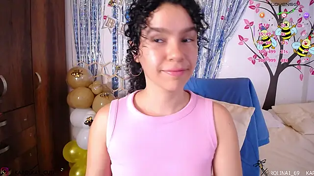 Karolina_1's Live XXX Chat