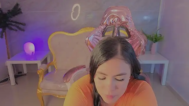 nati06_s' Live XXX Chat