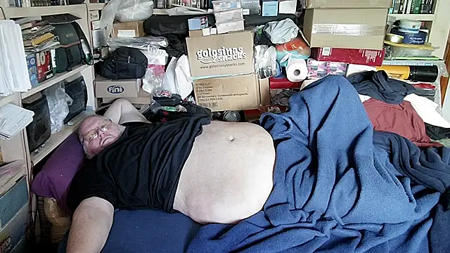 hadeszeuss2: онлайн-секс-чат