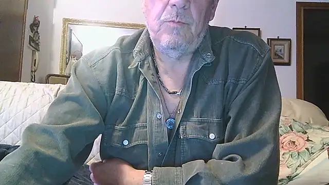 gyodybis Webcam Show