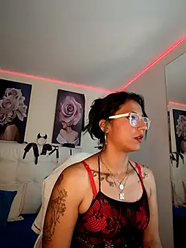 SamathaMay live XXX chat