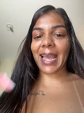 แชท XXX สดของ Indiazinhax