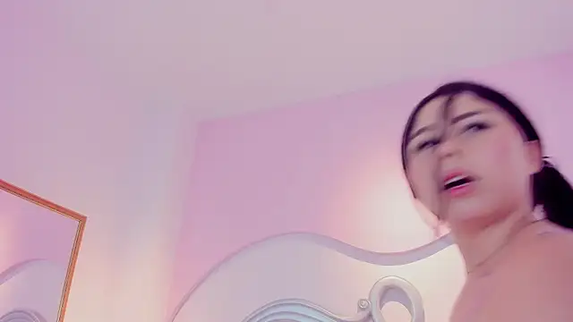 SalomeFire's Live XXX Chat