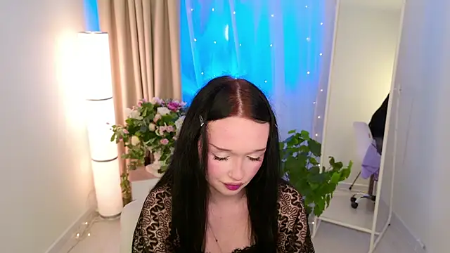 แชท XXX สดของ Flora_Ray