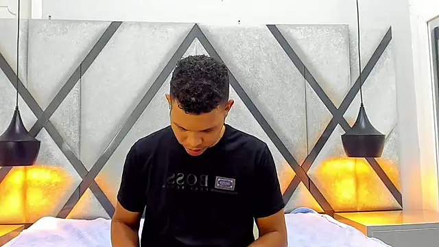 NohaBrooks Webcam Show