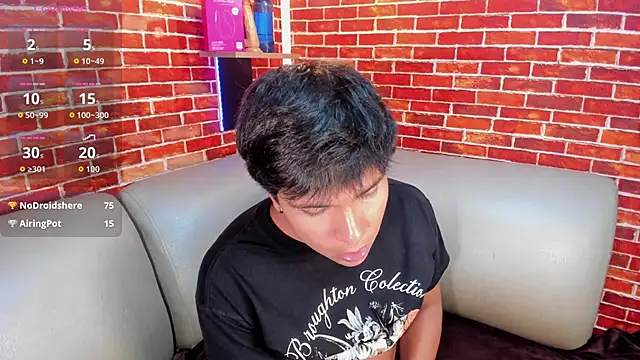 عرض كام Thiago_Kozak