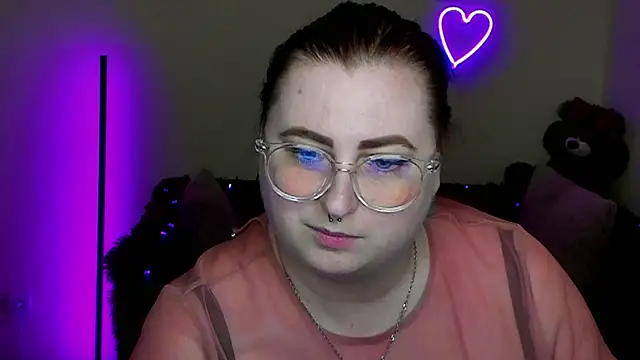 Alicia_love00 Adlı Modelin Canlı XXX Sohbeti