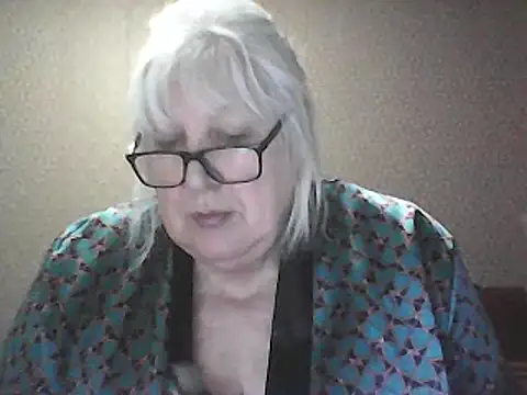 Alexia64231 élő XXX-chatje