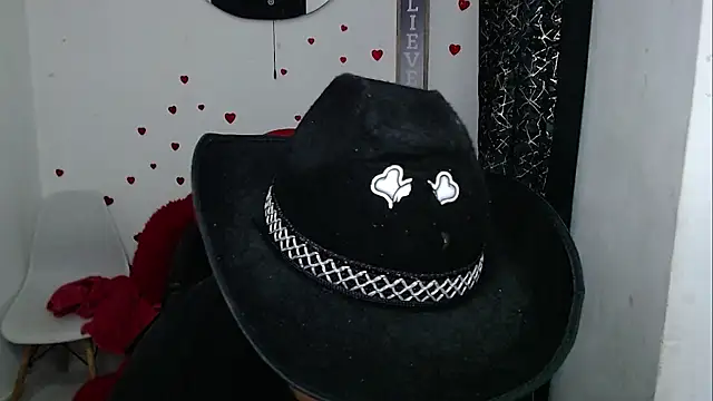 عرض كام sven_fox723