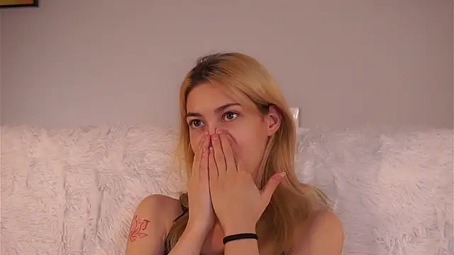 AngelicRice 现场XXX聊天