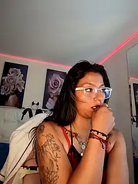 Онлайн чат XXX SamathaMay