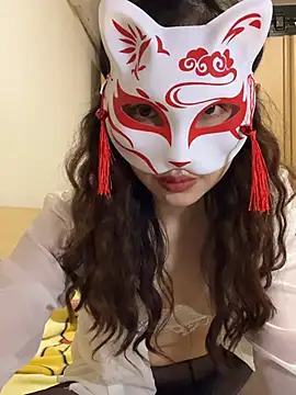 mimi_181 在線直播表演