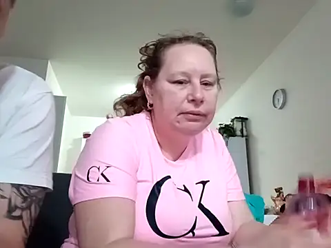 Jahudka47 Chat XXX live